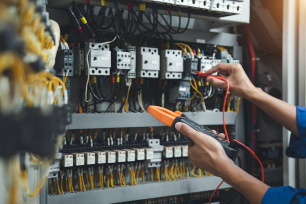 Best Circuit Breaker Repair  in Creola, AL
